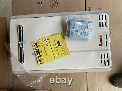 Rinnai V65EN 6.5 GPM Exterior Natural Gas Tankless Water Heater WithRemote (DENT)