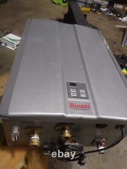 Ru160in 160.000 Btu, Condensing Indoor Tankless Water Heater Avec Valve De Pompe